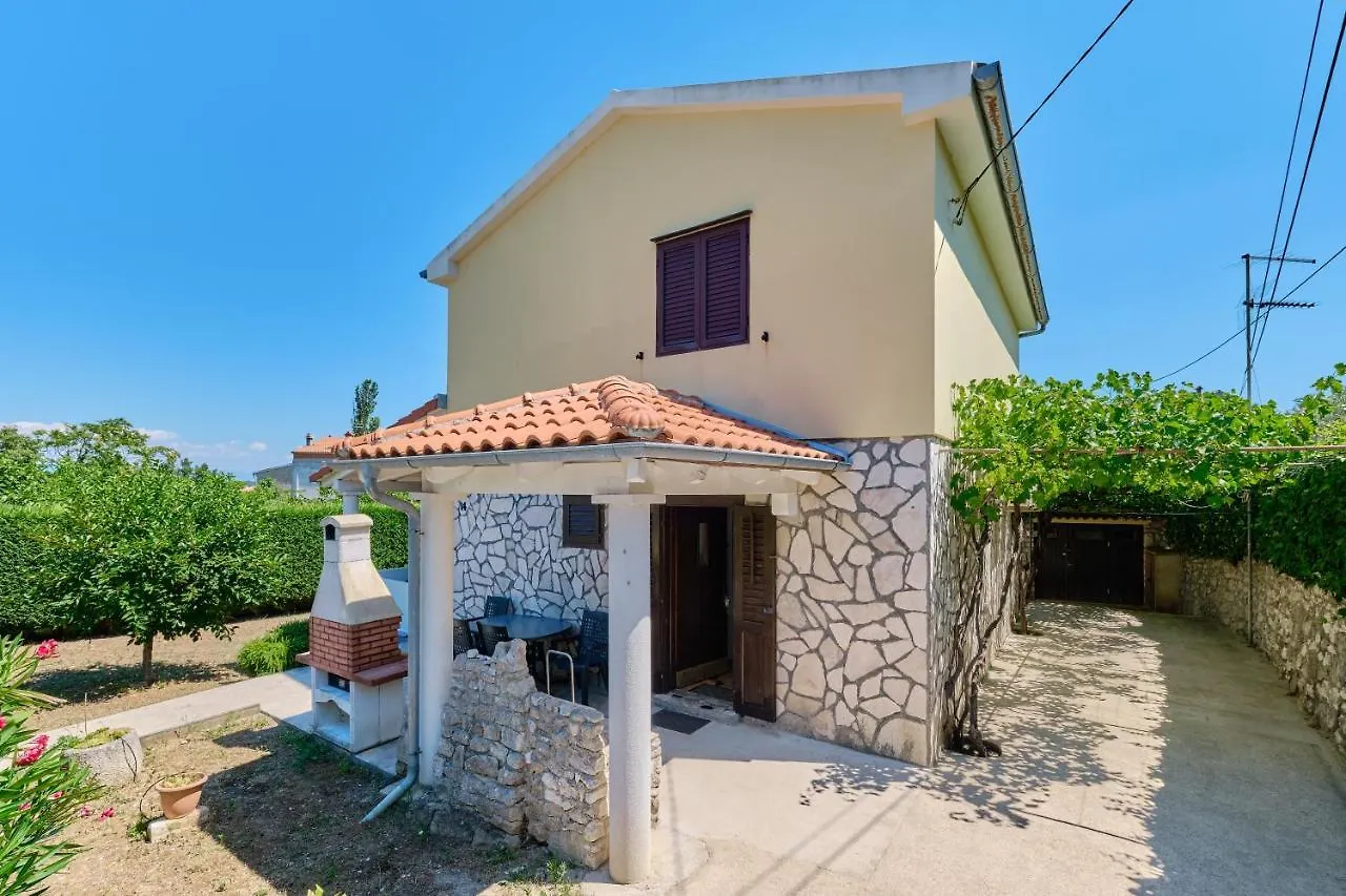 Vila Mirta Nerezine Tatil Evi