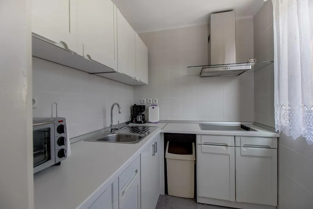Vila Mirta Nerezine Tatil Evi